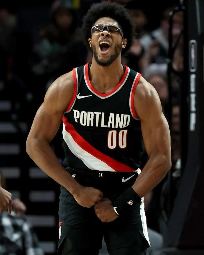 今晨德甲传出新动向,波特兰开拓者主帅复盘,管理层表态——管理层满意,数据趋势出现新变化(gelsenkirchen德甲) 今晨德甲传出新动向,波特兰开拓者主帅复盘,管理层表态——管理层满意,数据趋势出现新变化(gelsenkirchen德甲)